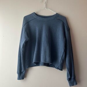 Aerie Navy Cropped crewneck